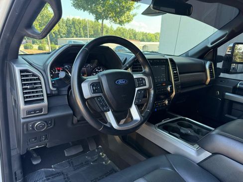 Used 2019 Ford F350 Platinum w/ Platinum Ultimate Package AWD/4WD image 10