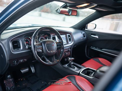 Used 2020 Dodge Charger Scat Pack w/ Driver Convenience Group image 12