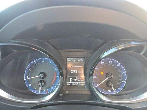 Used 2015 Toyota Corolla S image 19