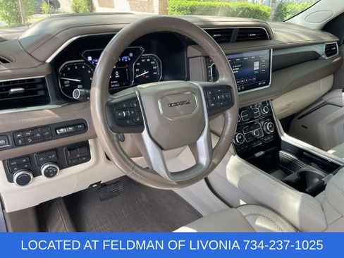 Certified 2021 GMC Yukon Denali w/ Denali Premium Package AWD/4WD image 10