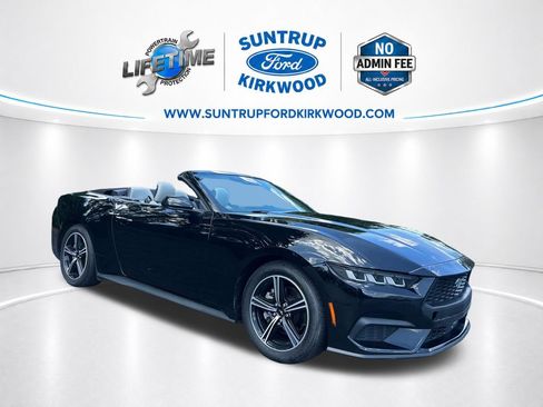 Used 2024 Ford Mustang Premium RWD image 9