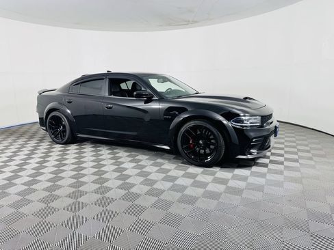Used 2020 Dodge Charger Scat Pack RWD image 2
