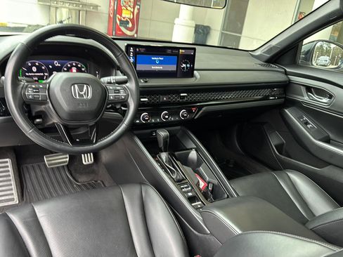 Used 2024 Honda Accord Sport image 16