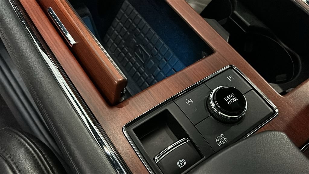 Certified 2022 Lincoln Navigator Reserve AWD/4WD image 16