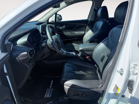 Used 2019 Hyundai Santa Fe AWD image 10