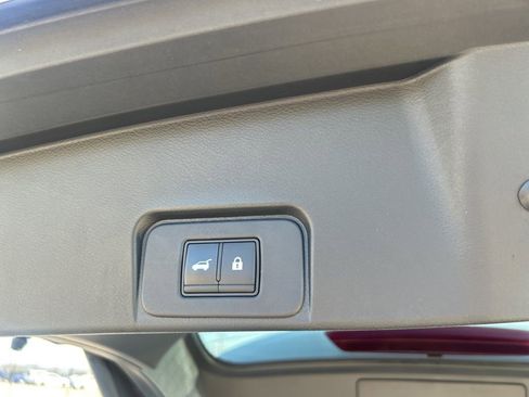 Certified 2021 Nissan Rogue SL w/ Premium Package image 12