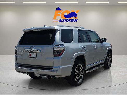 Used 2024 Toyota 4Runner Limited AWD/4WD image 4