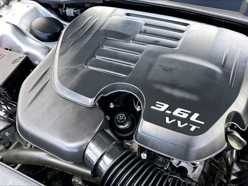 Used 2021 Dodge Challenger SXT RWD image 29