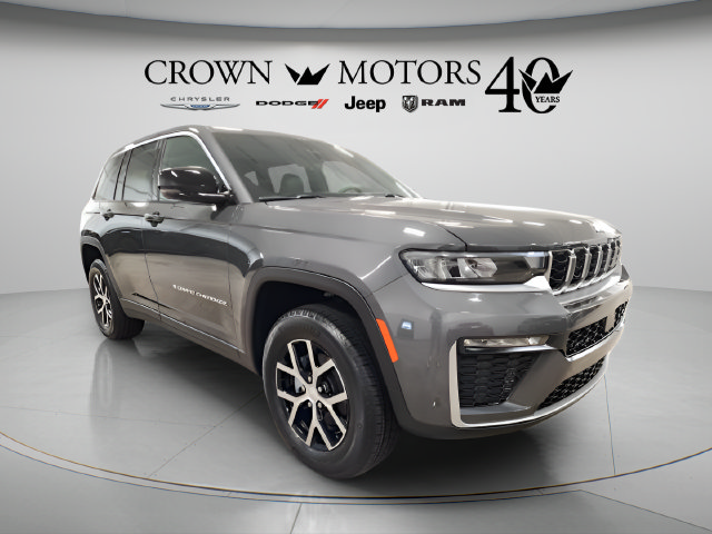 Used 2026 Jeep Grand Cherokee Limited AWD/4WD image 1