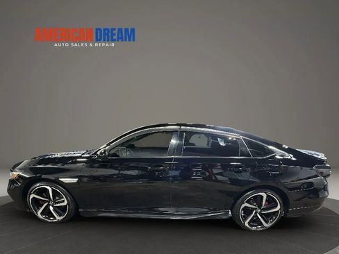 Used 2020 Honda Accord Sport image 2