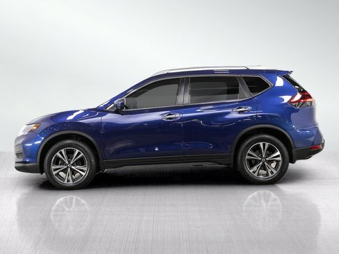 Used 2020 Nissan Rogue SV w/ Premium Package AWD/4WD image 2