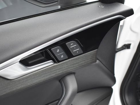 Used 2020 Audi A4 2.0T Premium w/ Convenience Package image 10