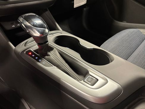 New 2026 Buick Envista Sport Touring FWD image 35
