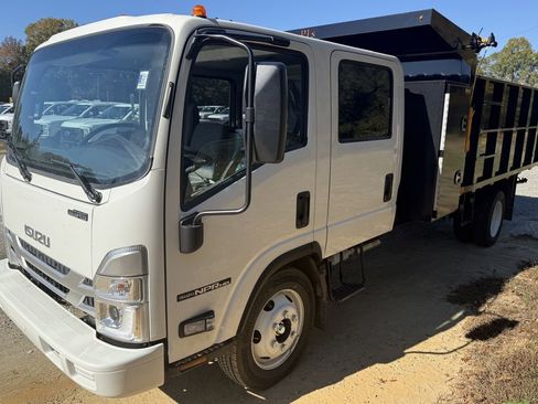 New 2026 Isuzu NPR HD image 3