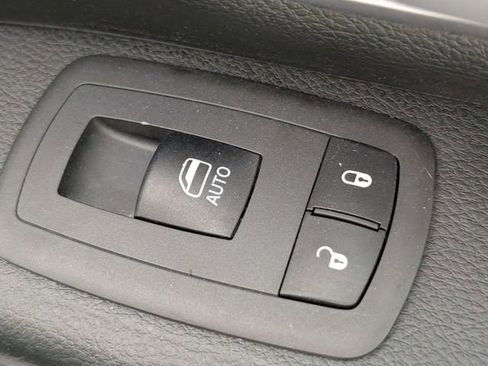 Used 2020 RAM 1500 Big Horn AWD/4WD image 33
