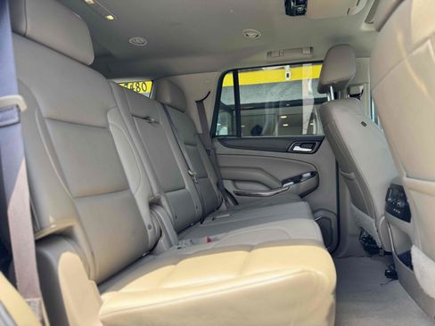 Used 2019 GMC Yukon SLT w/ Open Road Package image 16