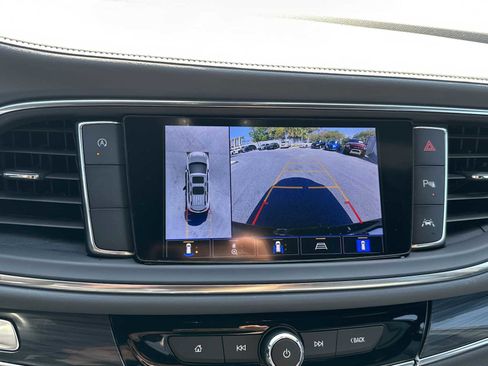 Used 2023 Buick Enclave Premium w/ Experience Buick Package FWD image 18