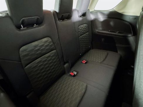 Certified 2024 Nissan Pathfinder SV image 26