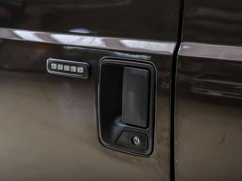 Used 2005 Ford F350 King Ranch AWD/4WD image 45