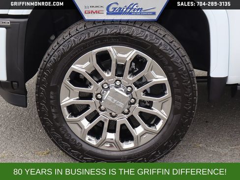 New 2026 GMC Sierra 2500 Denali Ultimate AWD/4WD image 10