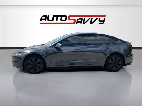 Used 2025 Tesla Model 3 Long Range RWD image 4