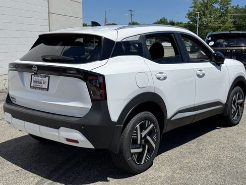 New 2026 Nissan Kicks SV FWD image 21