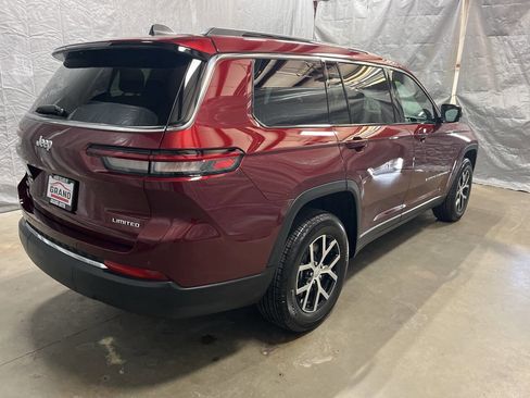 Used 2024 Jeep Grand Cherokee L Limited w/ Trailer Tow Package image 6