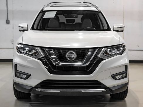 Used 2018 Nissan Rogue SL w/ Premium Package AWD/4WD image 8