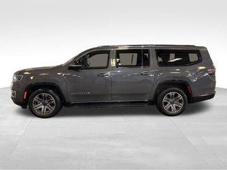Used 2024 Jeep Wagoneer L Series II w/ Flexible Seating Group AWD/4WD video 2