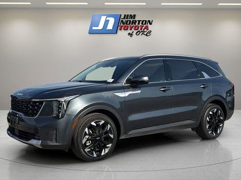 Used 2024 Kia Sorento EX w/ Panoramic Sunroof Package FWD image 1