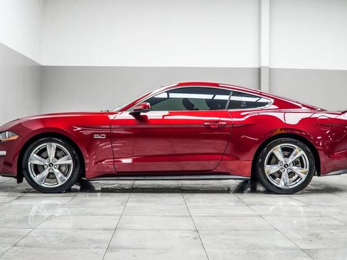 Used 2018 Ford Mustang GT Premium w/ Carbon Sport Interior Package RWD image 11