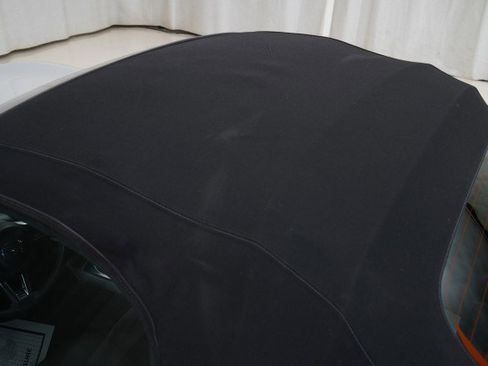 Used 2019 MAZDA MX-5 Miata Sport image 19