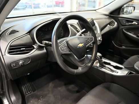 Used 2023 Chevrolet Malibu LT w/ Redline Edition image 19