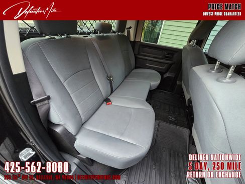 Used 2018 RAM 3500 Tradesman w/ Chrome Appearance Group image 27