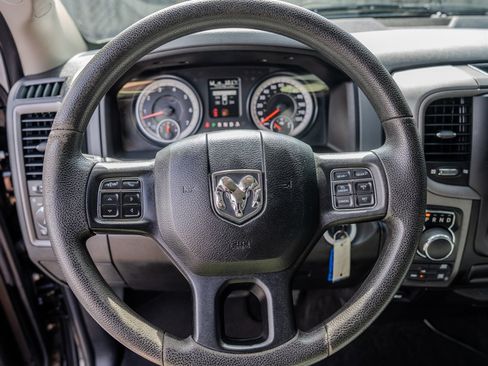 Used 2016 RAM 1500 Express w/ Popular Equipment Group AWD/4WD image 15
