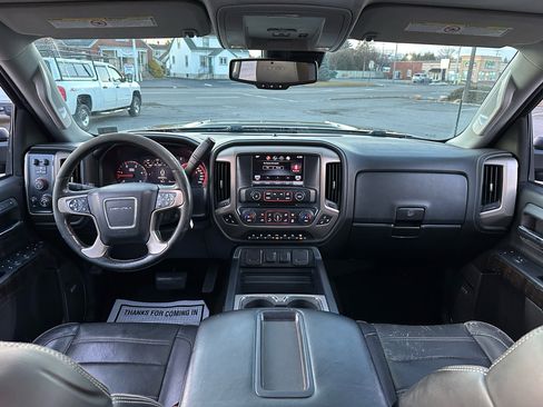 Used 2015 GMC Sierra 2500 Denali w/ Duramax Plus Package image 28
