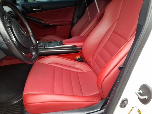 Certified 2023 Lexus IS 350 F Sport image 11