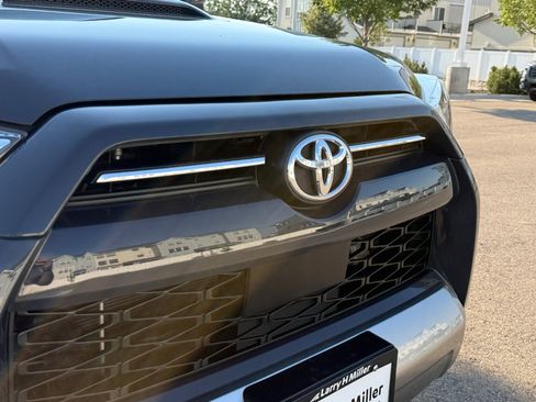 Used 2024 Toyota 4Runner TRD Off-Road AWD/4WD image 23