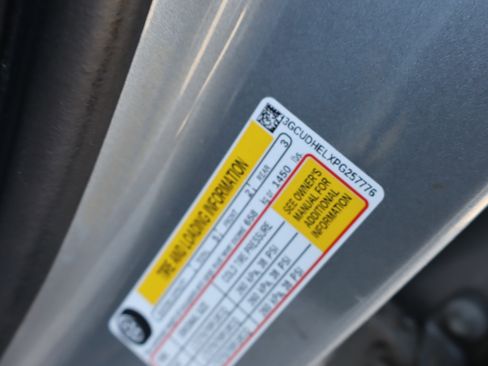 Used 2023 Chevrolet Silverado 1500 ZR2 w/ Technology Package image 12