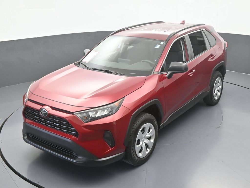Used 2021 Toyota RAV4 LE FWD image 40