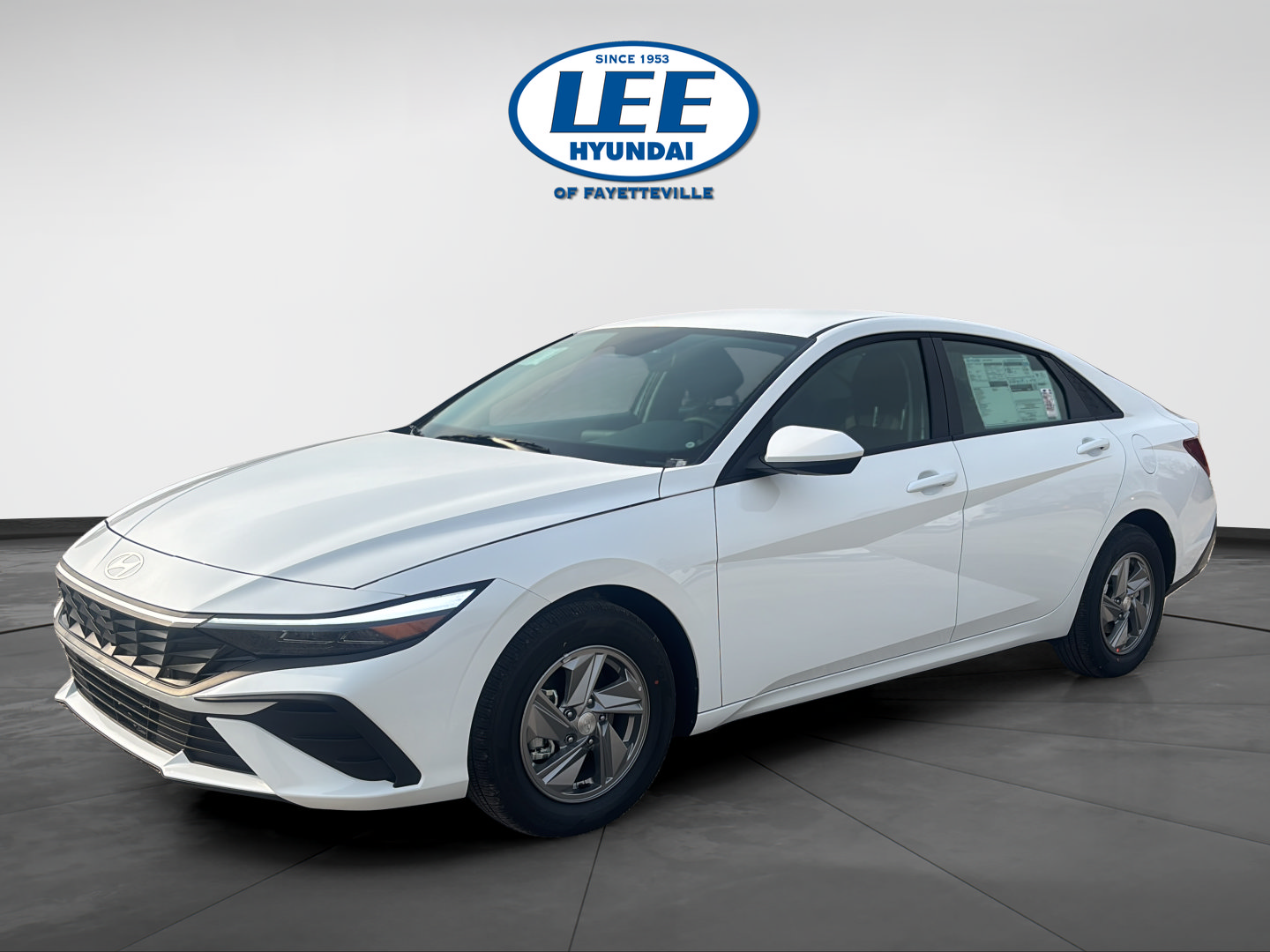 Certified 2026 Hyundai Elantra SE FWD image 8