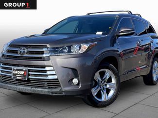 Used 2018 Toyota Highlander Limited video 1