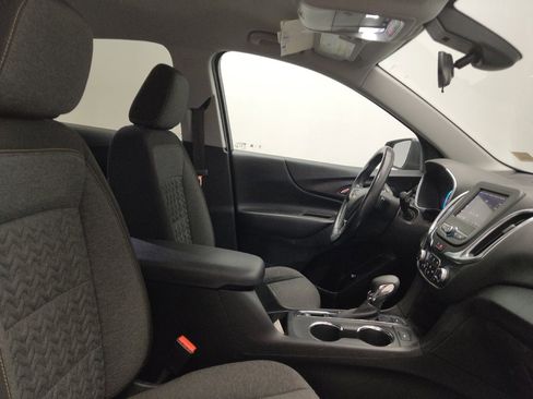 Used 2022 Chevrolet Equinox LT AWD/4WD image 21