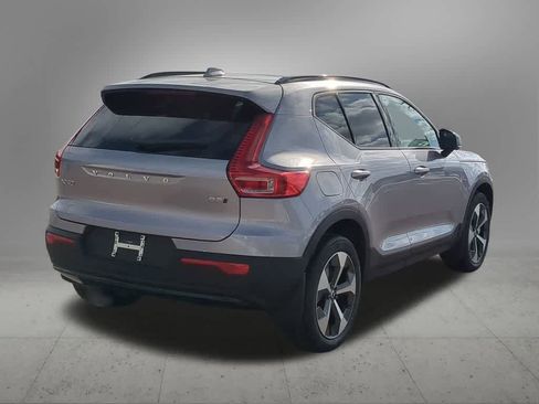 New 2026 Volvo XC40 B5 Plus w/ Protection Package Premier image 6