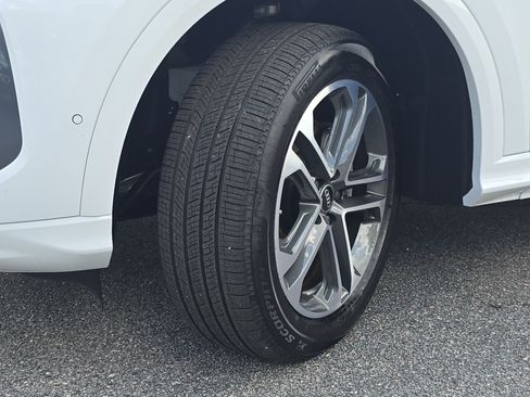 New 2026 Audi Q5 Premium AWD/4WD image 32
