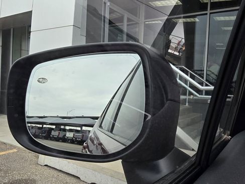 Used 2024 Subaru Forester Premium image 12