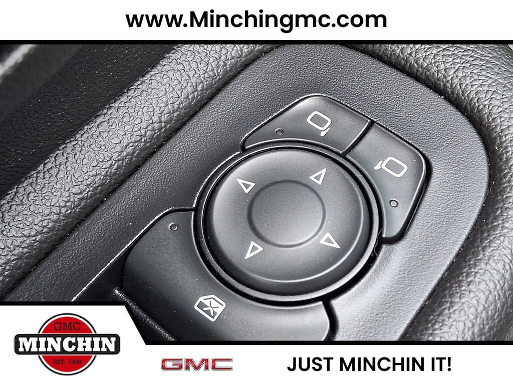 Certified 2023 GMC Terrain SLE w/ Driver Convenience Package AWD/4WD image 27