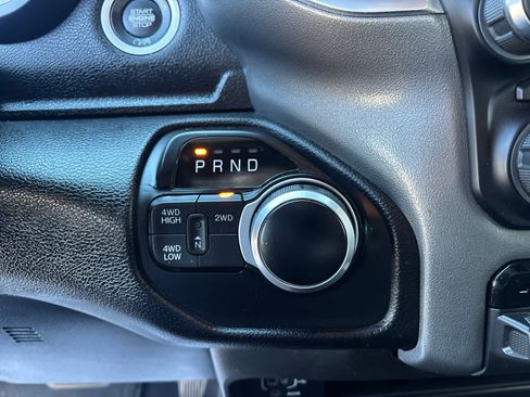 Used 2024 RAM 2500 Big Horn image 10