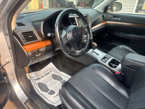 Used 2014 Subaru Outback 2.5i Limited AWD/4WD image 26