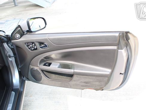 Used 2012 Jaguar XKR R RWD image 20